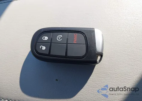 2020 Jeep Cherokee Latitude Plus Fwd z USA, uszkodzony, nr VIN 1C4PJLLB8LD653991